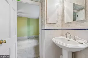 3219 W Penn St, Philadelphia, PA 19129 - Photo 32