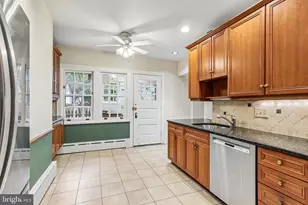3219 W Penn St, Philadelphia, PA 19129 - Photo 16