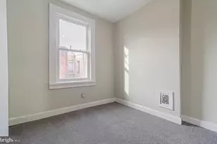1528 S Hollywood St, Philadelphia, PA 19146 - Photo 6