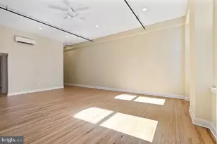 2029 Walnut St, Philadelphia, PA 19103 - Photo 10