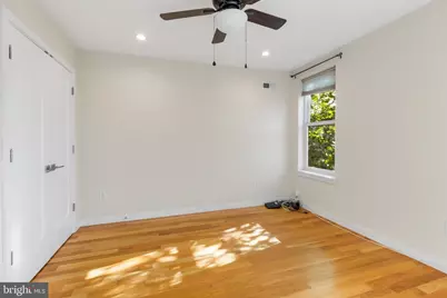 2242 Wilder Street, Philadelphia, PA 19146 - Photo 14