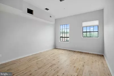 412-26 S 13th Street #UNIT 411, Philadelphia, PA 19147 - Photo 2