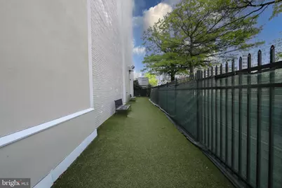 1100 Vine Street #1105, Philadelphia, PA 19107 - Photo 22