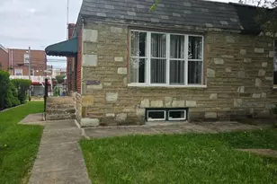 2037 Napfle Ave, Philadelphia, PA 19152 - Photo 2