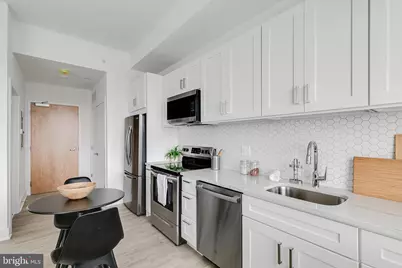 2201 Washington Avenue #UNIT 307, Philadelphia, PA 19146 - Photo 2