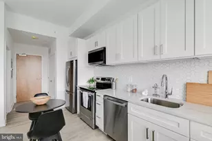 2201 Washington Ave, Philadelphia, PA 19146 - Photo 2
