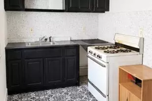 2107 Tasker St, Philadelphia, PA 19145 - Photo 2
