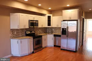1826 Christian St, Philadelphia, PA 19146 - Photo 4