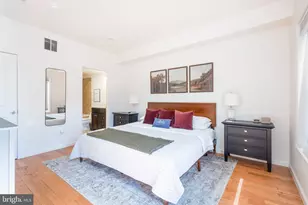 1826 Christian St, Philadelphia, PA 19146 - Photo 12