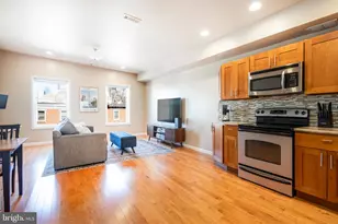 1826 Christian St, Philadelphia, PA 19146 - Photo 10