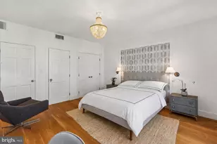 2415 Pine St, Philadelphia, PA 19103 - Photo 30