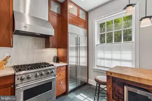 2415 Pine St, Philadelphia, PA 19103 - Photo 12