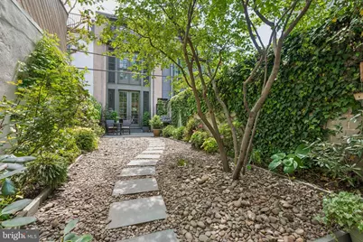 2415 Pine Street, Philadelphia, PA 19103 - Photo 18
