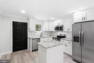 1847 Gerritt St, Philadelphia, PA 19146 - Photo 2
