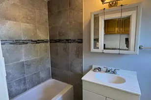 2037 N 8th St, Philadelphia, PA 19122 - Photo 6