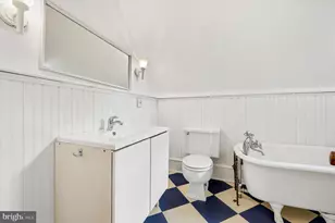 303 E Gravers Ln, Philadelphia, PA 19118 - Photo 26