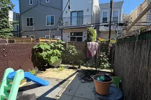 2719 Sears St, Philadelphia, PA 19146 - Photo 16