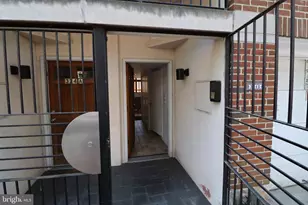 324 Queen St, Philadelphia, PA 19147 - Photo 4
