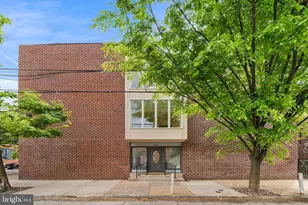 220 Bainbridge St, Philadelphia, PA 19147 - Photo 2