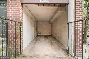 220 Bainbridge St, Philadelphia, PA 19147 - Photo 32