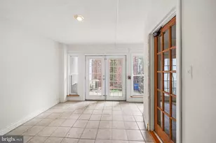 220 Bainbridge St, Philadelphia, PA 19147 - Photo 10