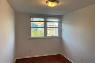3406 Ashfield Ln, Philadelphia, PA 19114 - Photo 4