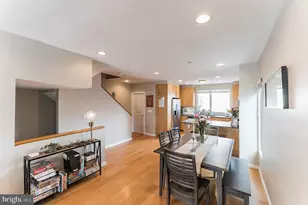 211 Brown St, Philadelphia, PA 19123 - Photo 6