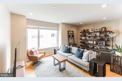 211 Brown Street #12, Philadelphia, PA 19123 - Photo 2