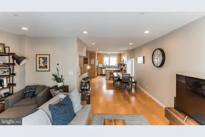 211 Brown Street #12, Philadelphia, PA 19123 - Photo 4