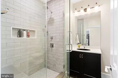 901 N Penn Street #R2401, Philadelphia, PA 19123 - Photo 16