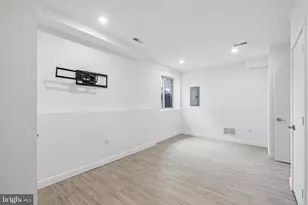1945 N 7th St, Philadelphia, PA 19122 - Photo 20