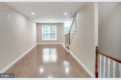 2351 S Marshall Street, Philadelphia, PA 19148 - Photo 2