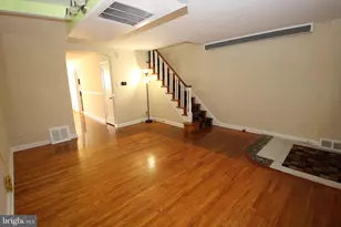 222 W Colonial St, Philadelphia, PA 19126 - Photo 4