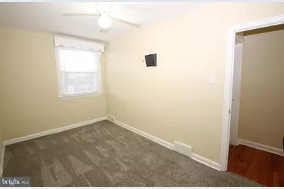 222 W Colonial Street, Philadelphia, PA 19126 - Photo 16