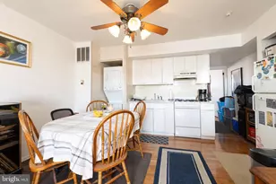 910 Mountain St, Philadelphia, PA 19148 - Photo 20