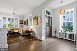 36 E Chestnut Hill Ave, Philadelphia, PA 19118 - Photo 8
