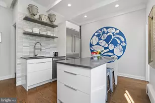 36 E Chestnut Hill Ave, Philadelphia, PA 19118 - Photo 16