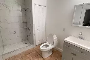 1020 Hamilton St, Philadelphia, PA 19123 - Photo 12
