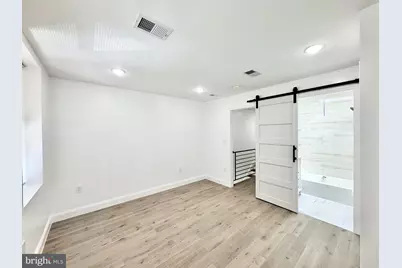 915 Cantrell Street, Philadelphia, PA 19148 - Photo 16