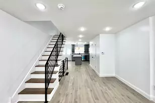 915 Cantrell St, Philadelphia, PA 19148 - Photo 8
