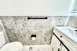 915 Cantrell St, Philadelphia, PA 19148 - Photo 12