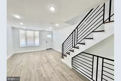 915 Cantrell Street, Philadelphia, PA 19148 - Photo 10