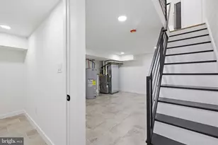 1322 S Lindenwood St, Philadelphia, PA 19143 - Photo 24