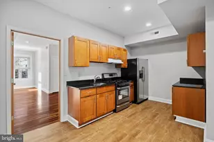 426 S 44th St, Philadelphia, PA 19104 - Photo 14