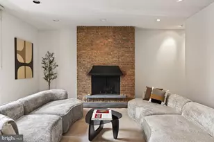 245 S 3rd St, Philadelphia, PA 19106 - Photo 30