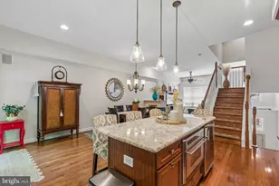 852 Independence Ct, Philadelphia, PA 19147 - Photo 4