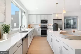 3024 Schirra Ln, Philadelphia, PA 19125 - Photo 8