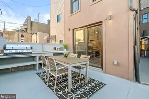 1906 S 10th St, Philadelphia, PA 19148 - Photo 14