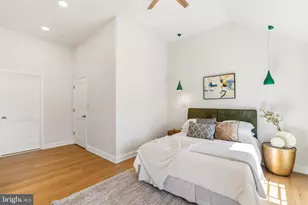 1906 S 10th St, Philadelphia, PA 19148 - Photo 26