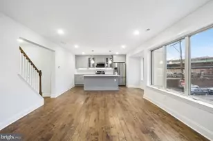 41 W Wildey St, Philadelphia, PA 19123 - Photo 2